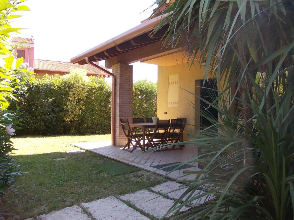 Alessandria Residence Desenzano del Garda Exterior foto