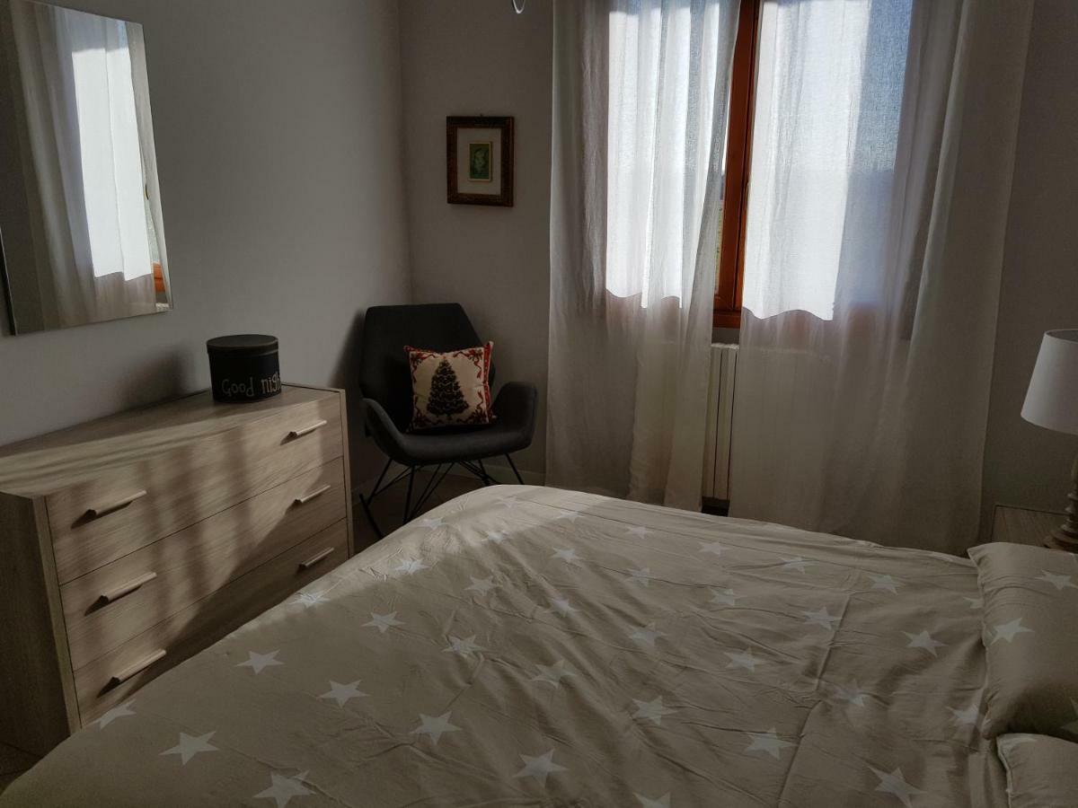 Alessandria Residence Desenzano del Garda Exterior foto