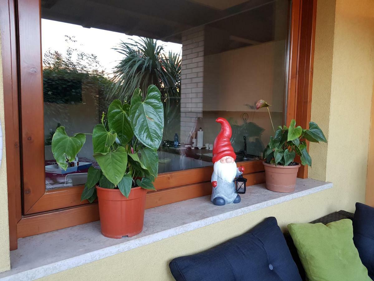 Alessandria Residence Desenzano del Garda Exterior foto